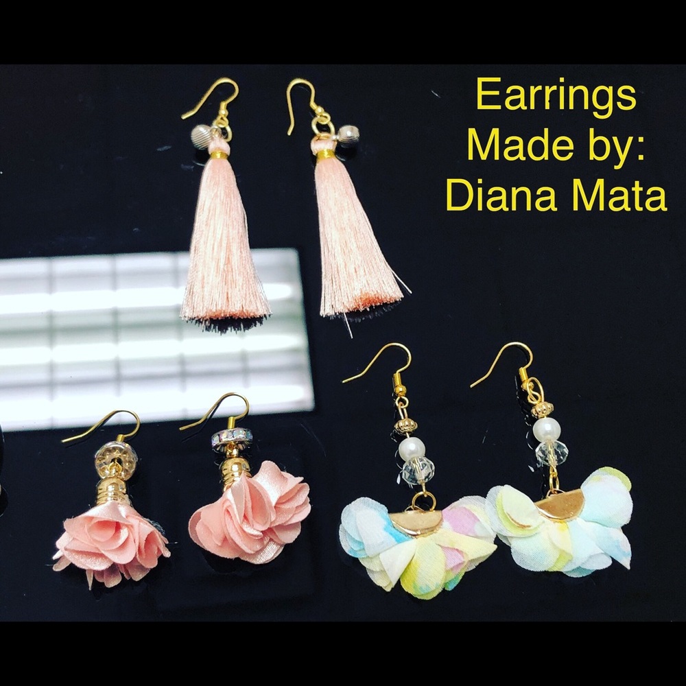 Beautiful Earrings💛💛